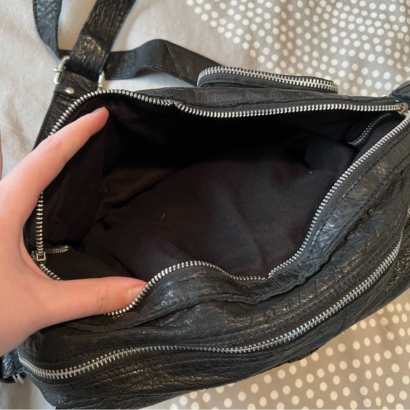 Nunoo washed leather Alimakka crossbody shoulder bag - Picture 9 of 9